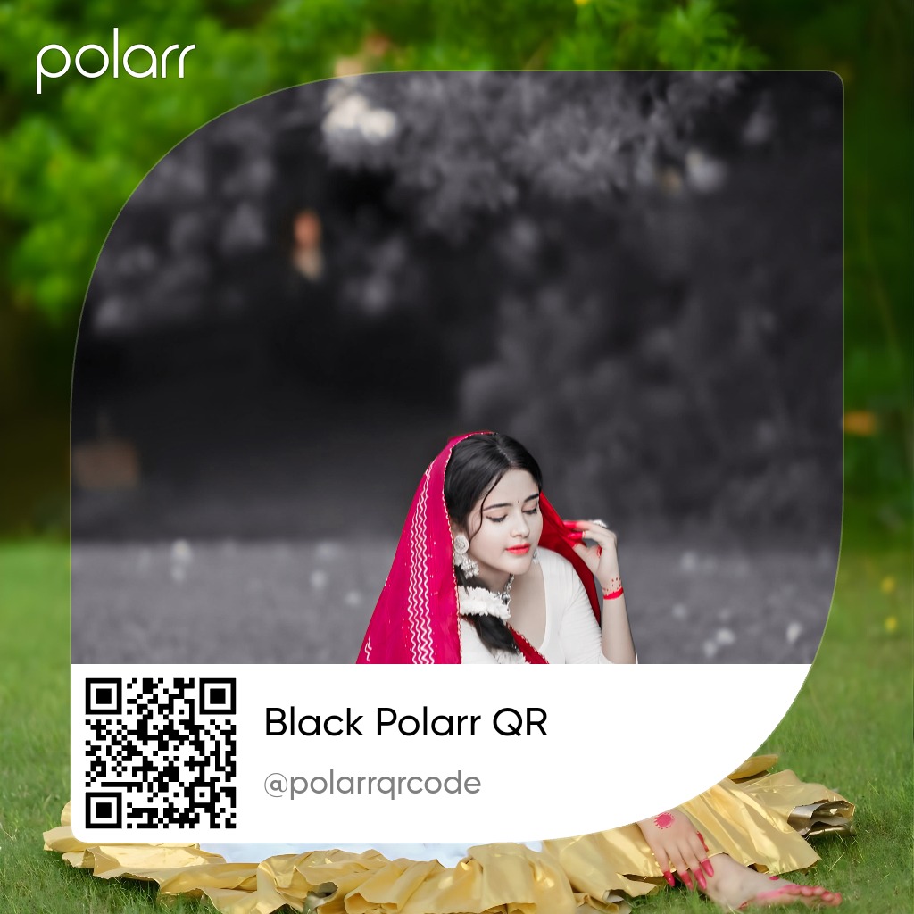Black Polarr QR Code Free